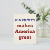 Carte Postale DIVERSITY Makes America Great Postcard (Debout devant)