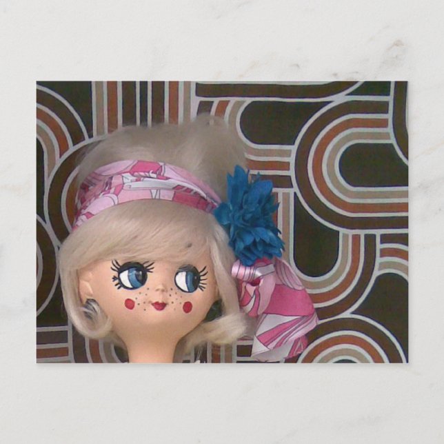 CARTE POSTALE DOLL VINTAGE (Devant)
