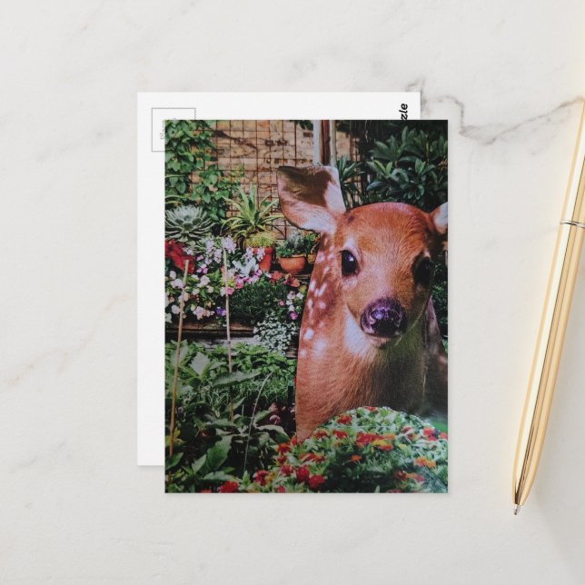 Carte Postale Douce Faon Mignon dans le Jardin Collage (Devant/Arrière en situation)
