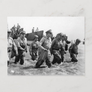 Carte Postale Douglas MacArthur atterrit sur l'île de Leyte Phil