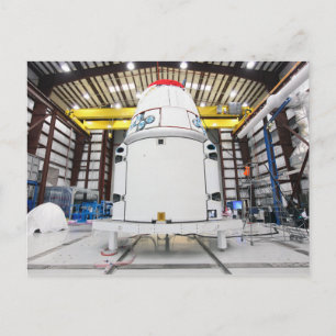 Carte Postale Dragon se prépare à répondre