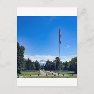 Carte Postale Drapeau et pierres tombales du cimetière national 