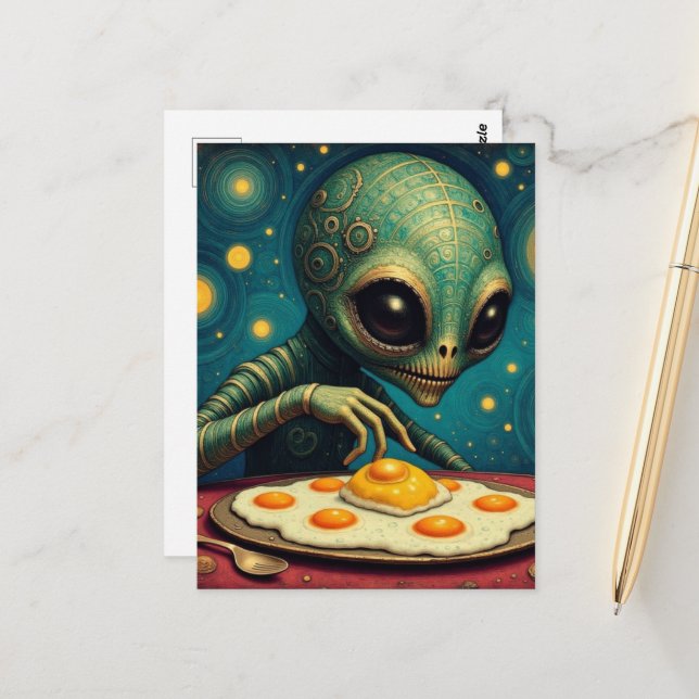 Carte Postale Drôle de petit alien mangeant des œufs frits (Devant/Arrière en situation)