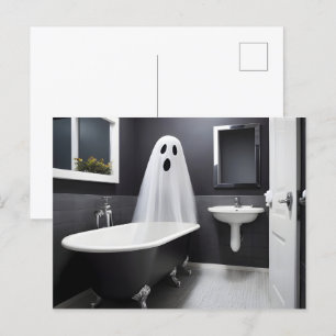 Carte Postale Drôle fantôme d'Halloween dans les toilettes de la