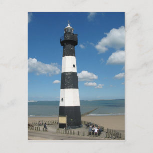 Carte postale du phare à rayures blanches noires