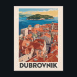 Carte Postale Dubrovnik Croatie Illustration Voyage Art Vintage<br><div class="desc">Dubrovnik conception de déplacement vectoriel rétro. Elle est connue pour sa Vieille Ville,  entourée de massifs murs en pierre datant du XVIe siècle.</div>