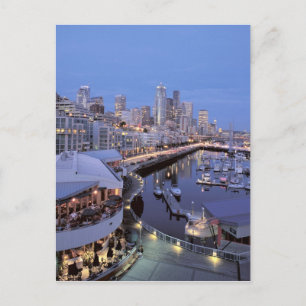 Carte Postale Dusk sur Bell Harbour à Seattle, Washington.