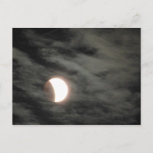 Carte Postale Éclipse lunaire avec nuages
