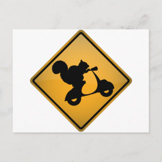 Carte Postale Écureuil sur Scooter