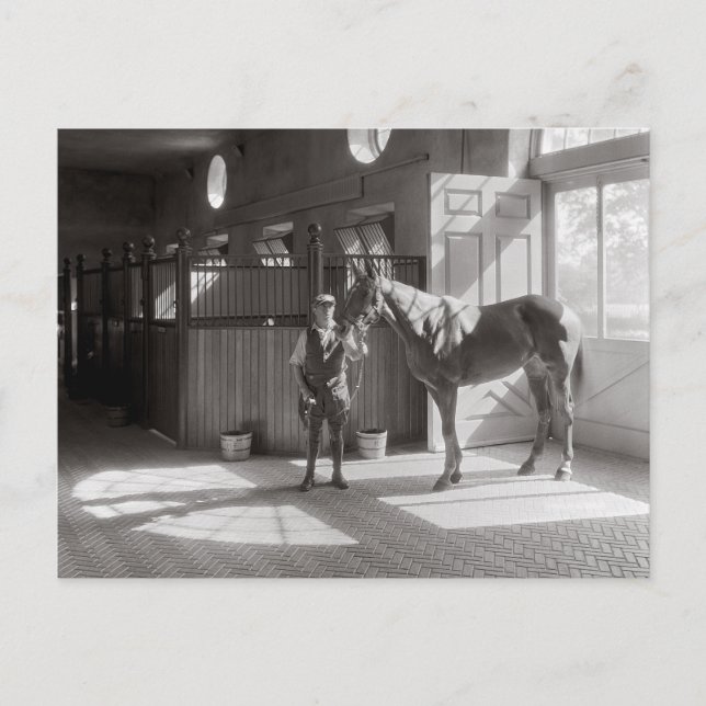 Carte Postale Écuries de polo, 1933 (Devant)