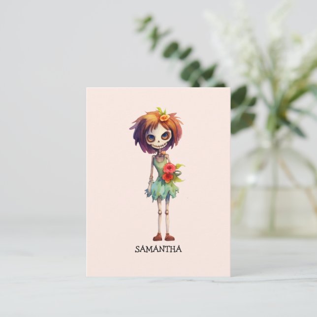 Carte Postale Éffrayant, Mais Cute Zombie Kid - Adorable Macabre (Debout devant)