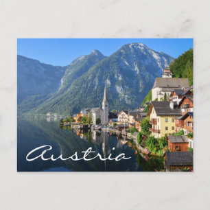 Carte Postale Église et village de Hallstatt, Autriche avec les 