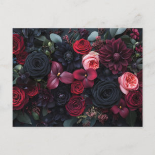 Carte Postale Élégant arrangement floral foncé avec Roses