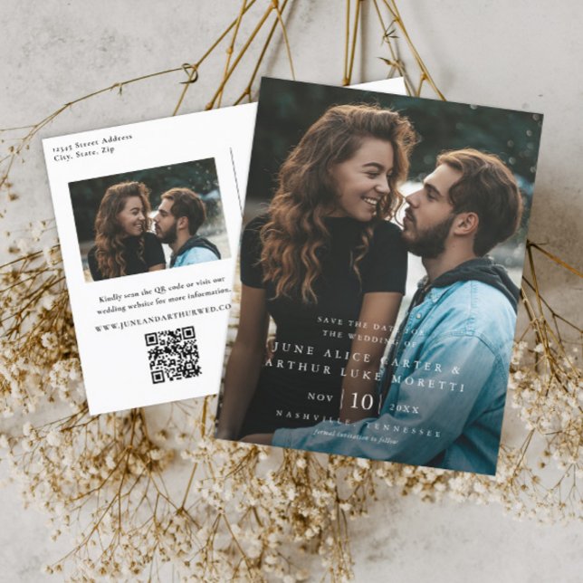 Carte Postale Élégant mariage photo simple Enregistrer la date (Simple typographic photo wedding save the date with QR Code postcard.)