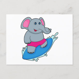 Carte Postale Éléphant en surfeur avec planche de surf