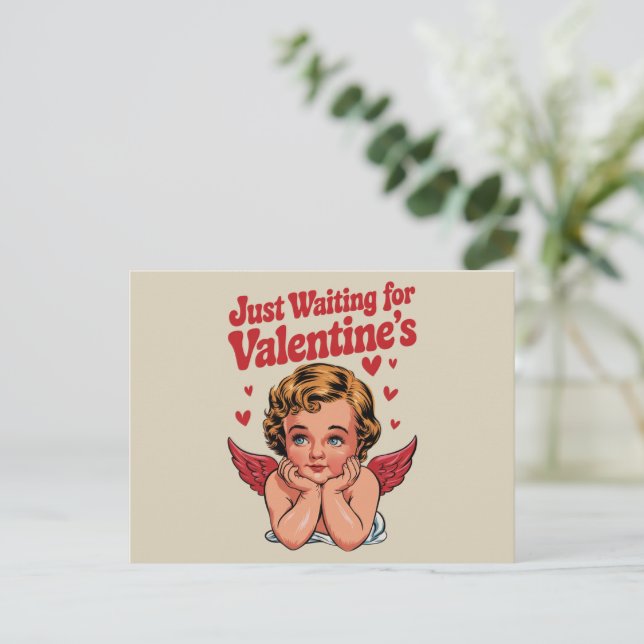 Carte Postale En attendant simplement la Saint-Valentin Bébé Cup (Debout devant)