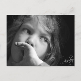 Carte Postale Enfant contemplatif