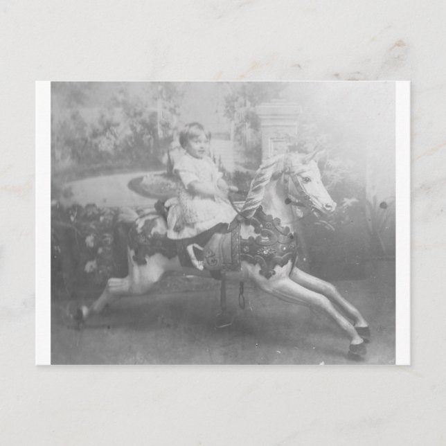 Carte Postale enfant sur cheval carrousel (Devant)