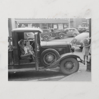 Carte Postale Enfants de la ferme visitant la ville, 1941