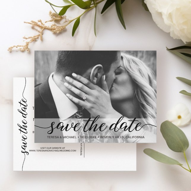 Carte Postale Enregistrez la date de mariage écriture moderne Ph (Wedding save the date photo postcard.)