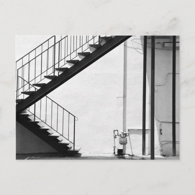 Carte Postale Escalier en noir et blanc (Devant)