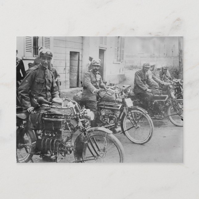 Carte Postale Escouade de moto italienne (Devant)