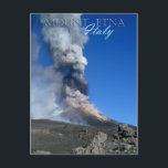 Carte Postale Etna - éruption volcanique<br><div class="desc">L'éruption de l'Etna, avec de hautes fontaines de lave, des coulées de lave et un grand panache de cendres du cratère New SE, 26 octobre 2013, Sicile, Italie. En juin 2013, l'Etna a été ajoutée à la liste des sites du patrimoine mondial de l'UNESCO. Photo de Mike Gnuckx Conception ©...</div>