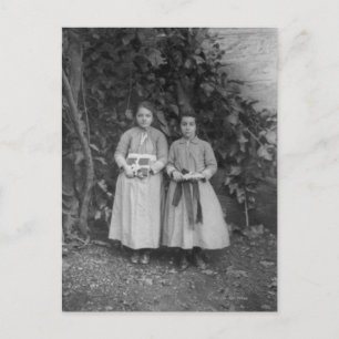 Carte Postale Étudiants à l'école d'art pour filles en Turquie