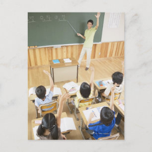 Carte Postale Étudiants de l'école primaire à l'école