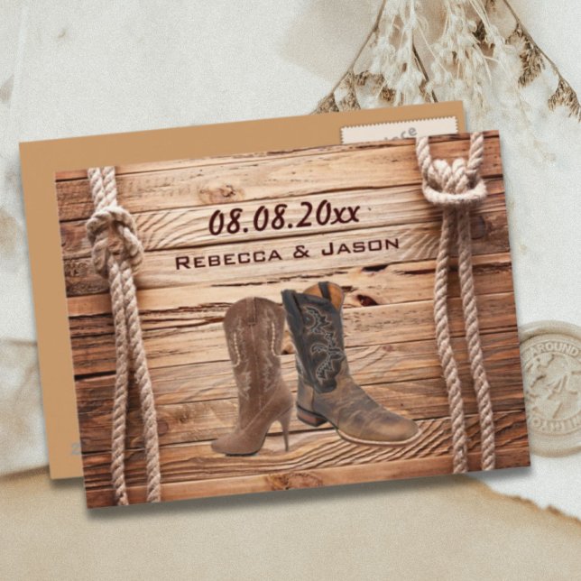 Carte Postale Faire-part Bottes de cowboy en bois pour économiser la date d (wood Cowboy Boots Western country save the date Announcement Postcard)