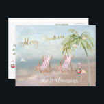 Carte Postale Faire-part Budget Beach Flamant rose Wreath Noël unique<br><div class="desc">Joyeux Noël sur cette belle Watercolor Beach — scène paisible et douce avec deux transats — flamand amical avec de jolies couronnes — Palmier avec quelques ornements. Aussi disponible en différents poids de papier — votre sélection. Pour toute question de conception, envoyez un courriel à charmdesignstudio@rcn.com et nous serons heureux...</div>