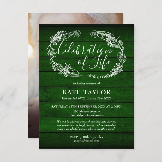 Carte Postale Faire-part Célébration de la vie en bois rustique vert Photo (Devant / Derrière)
