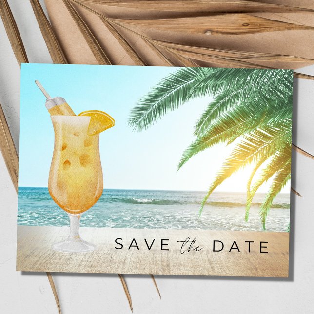 Carte Postale Faire-part Cocktails sur la plage Mariage Économisez la date (Cocktails on the Beach Wedding Save the Date)