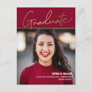 Carte Postale Faire-part Élégant Gold Script Red Photo University Graduate