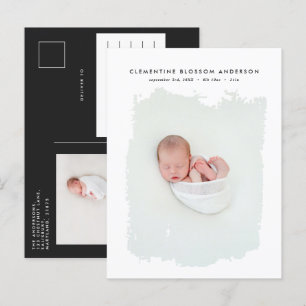 Carte Postale Faire-part Élégante photo de naissance minimale en noir et bl