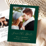 Carte Postale Faire-part Émeraude verte minime à 2 photos Enregistrer la da<br><div class="desc">Cette carte postale simple et minimaliste Save the Date présente une photo carré au-dessus des mots "Save the Date" dans un élégant script d'écriture dorée, suivi des noms du couple, date du mariage et ville en sans serif police sur un arrière - plan vert émeraude. Ajoutez une deuxième photo horizontale...</div>