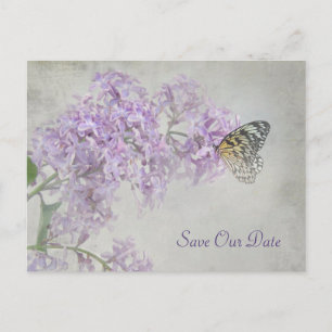 Carte Postale Faire-part Enregistrer le papillon de la date sur les lilas