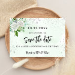 Carte Postale Faire-part Fête d'anniversaire floral blanc vert enregistrer<br><div class="desc">Une petite fille et tendance Enregistrer la carte Date pour une fête d'anniversaire de 40e (ou tout âge). Un élégant arrière - plan blanc et vert aquarellé décoré avec des étincelles de parties scintillant en faux argent, des fleurs blanches et de la verdure. Personnalisez et ajoutez une date et un...</div>
