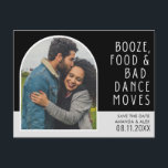 Carte Postale Faire-part Funny Bad Dance Moves Photo Enregistrer la date<br><div class="desc">Préparez-vous à chanter et à rire avec notre Funny Bad Dance Moves Photo Enregistrer la carte postale Date! Doté d'un design d'arc fantaisiste, cette carte ludique présente une photo amusante du couple à côté du message enjoué : "Booze, nourriture, mauvais mouvements de danse." Parfait pour les couples qui aiment le...</div>