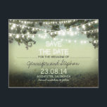 Carte Postale Faire-part lumières de nuit romantique moderne enregistrer la<br><div class="desc">Rustique enregistrer les cartes postales datées avec vintage grungy nuit paysage et lumières de jardin - conception de lanternes. Pour modifier la couleur ou le style de la police,  appuyez sur le bouton customiser.</div>