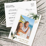 Carte Postale Faire-part Mariage Photo Gold de Foliage Tropical Enregistrer<br><div class="desc">Ce mariage,  à l'exception de la carte postale date,  est doté d'un monstère aquarelle,  de feuilles de palmiers,  de feuilles de bananes,  de feuilles tropicaux exotiques et de feuilles faux or avec un cadre faux rectangle d'or. Il est parfait pour un mariage tropical,  plage,  été ou destination.</div>