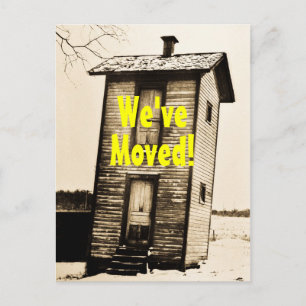 Carte Postale Faire-part Nous avons bougé ! Outhouse vintage de 2 étages