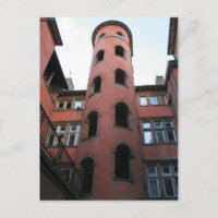 Nous Avons Déménagé !