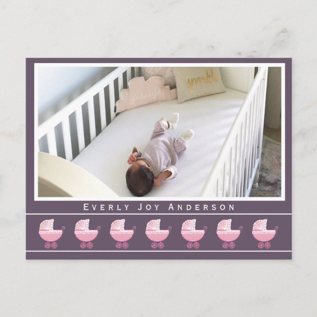 Carte Postale Faire-part Photo de bébé fille dans un landau rétro rose (Devant)