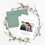 Carte Postale Faire-part Script décontracté moderne sauge vert typographie<br><div class="desc">Ecriture moderne élégant élégant mariage typographie enregistrer la date carte postale photo. Design minimaliste moderne et élégant. Vous pouvez customiser la couleur verte Sage.</div>