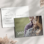 Carte Postale Faire-part Script manuscrit | Photo Enregistrer la date<br><div class="desc">Une carte postale moderne enregistrez la date conçue pour accommoder votre photo fiançailles à fond horizontale ou orientée paysage préférée. "Enregistrer la date" apparaît près du bas de votre photo en écriture manuscrite blanche, avec vos noms, date mariage et emplacement du mariage sous. Les cartes postales sont inversées pour afficher...</div>