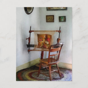Carte Postale Faire une tapisserie