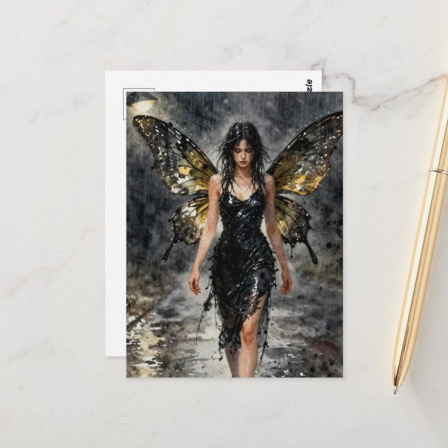 Carte Postale Fairy walking on a rainy night (Devant/Arrière en situation)