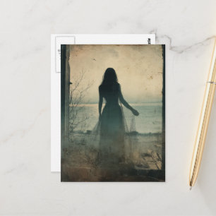 Carte Postale Fantôme dans la maison de plage abandonnée