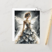 Fée dans un défilé de mode habillé de journaux